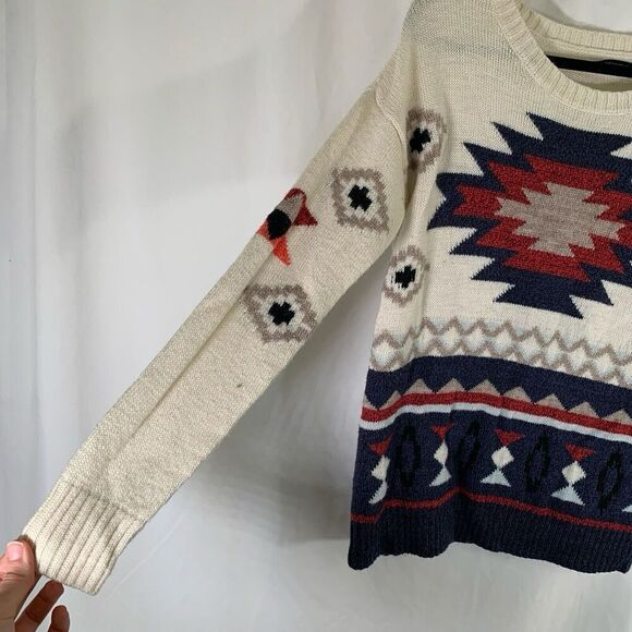 American Eagle Wool Blend Sweater Women's Small Aztec White Blue Knit Pullover - Picture 4 of 7